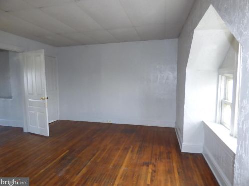 31 Belvidere Ave, York PA 17401-3346 exterior