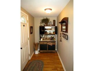 7511 Boatwright Ln, Peculiar, MO 64078-9148