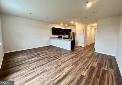 266 Allison Dr, Richmond National Battlefiel, VA 22835-5258