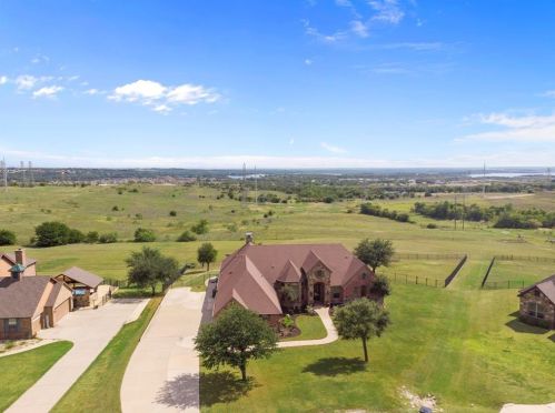 4265 San Simeon Ln, Fort Worth TX  76179-6803 exterior