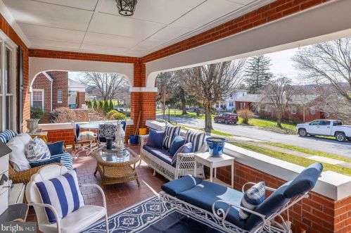17 Blue Ridge Ave, Richmond National Battlefiel, VA 22835-1317