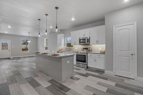 9513 Santa Monica Dr, Fort Worth TX  76116-5926 exterior