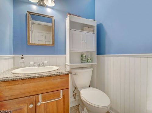 10 Long Ridge Rd, Dover NJ  07869-4564 exterior