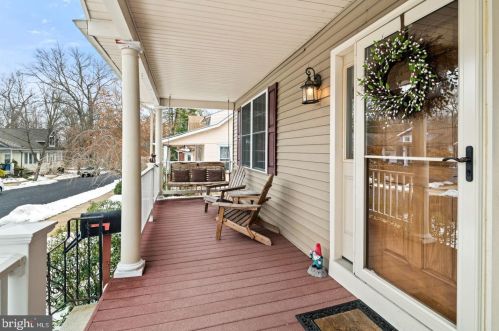 408 Wellington Ave, Tavistock, NJ 08033-1326