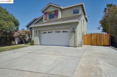 2307 Newport Pl, Discovery Bay, CA 94505-1120