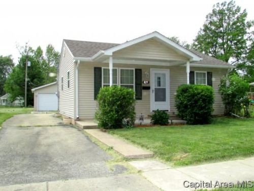 825 Ohio St, Springfield, IL 62702-5829