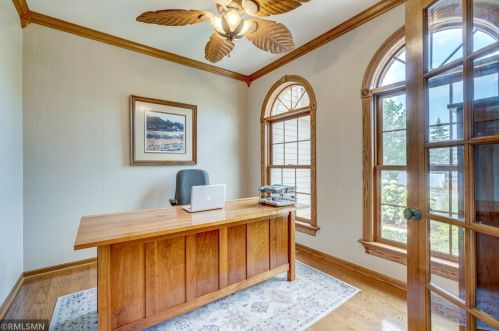 9137 Edinburgh Ln, Saint Paul MN  55125-9192 exterior