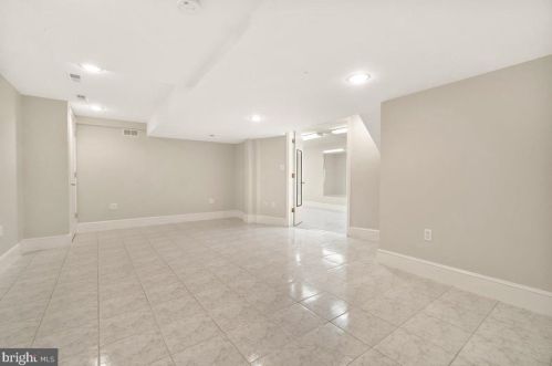 9522 Crosby Rd, Silver Spring MD 20910-1539 exterior