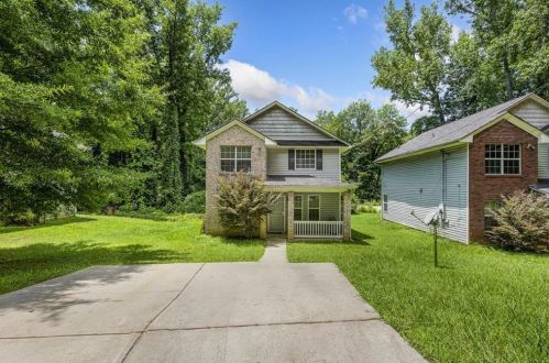 2335 Daniel Rd, Atlanta, GA 30331-5813