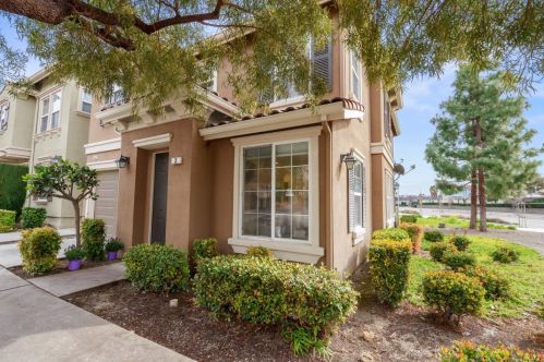 3440 Vittoria Pl, San Jose, CA 95136-3783