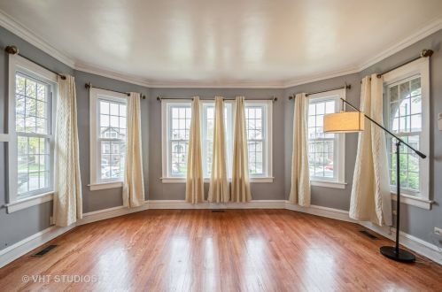 6222 School St, Chicago, IL 60634-4111