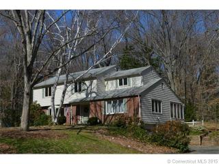 240 Beacon Hill Dr, Cheshire, CT 06410-1701