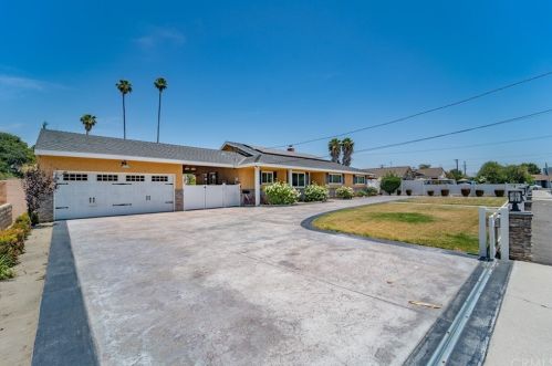 9351 Sunglow St, Pico Rivera, CA 90660-5431
