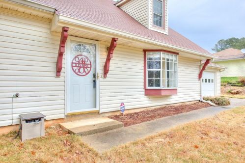 5724 Cape Cod Ln, Lithonia, GA 30038-2931