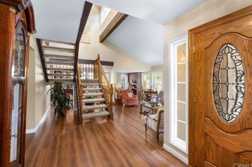 3 Descanso, Irvine CA  92620-1843 exterior