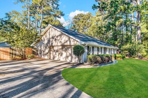 391 Bridgewood Dr, Conyers GA  30094-4354 exterior