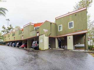 6220 Capitol Hwy, Portland, OR 97239-2672