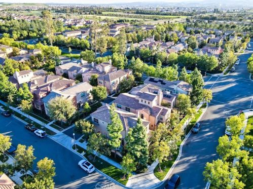 66 White Sage, Irvine CA 92618-8803 exterior