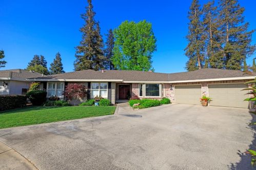 530 Loch Lomond Ct, Turlock, CA 95382-2577