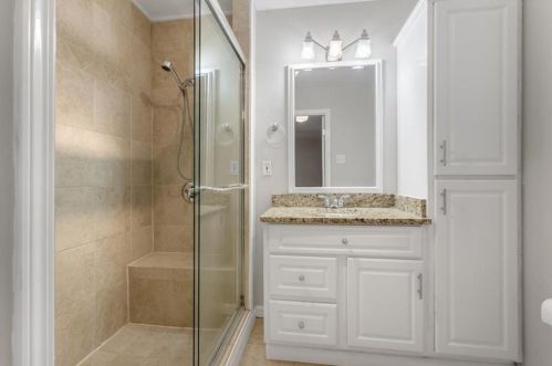 2613 Flair Knoll Dr, Atlanta GA  30345-1317 exterior