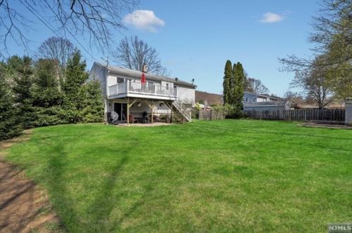 600 Baldwin St, Hackettstown NJ  07840-1427 exterior