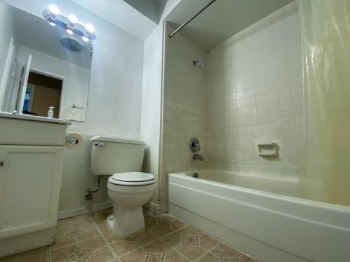 713 Worcester Ln, Garland TX 75040-4186 exterior