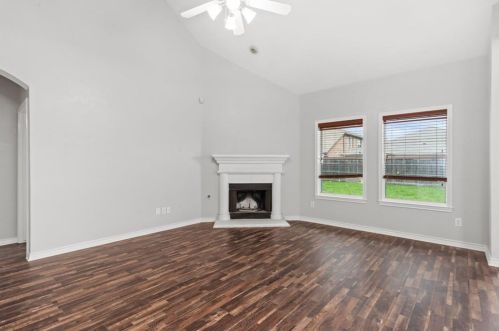 5604 Brookside Dr, Argyle TX  76226-2240 exterior