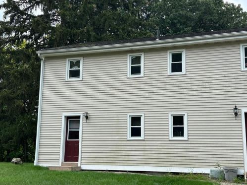 83 Academy St, Southington CT  06489-3205 exterior