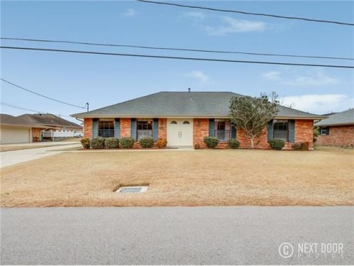 523 Alleman St, Norco, LA 70079-2109