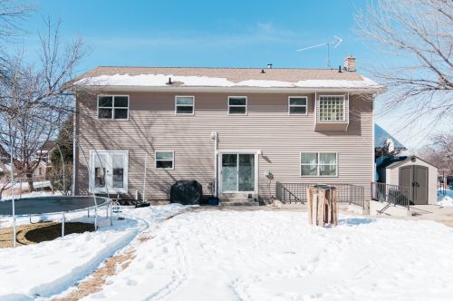 1080 Grandview Dr, Providence UT 84332-9317 exterior