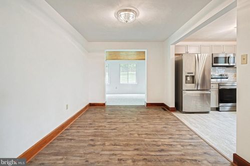 130 Baugher Dr, Hanover PA 17331-4003 exterior