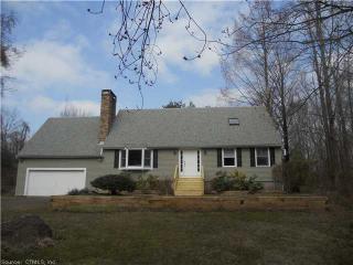 38 Footit Dr, Middletown, CT 06457-1519