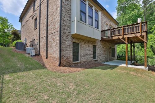 3573 Brookleigh Ln, Atlanta GA  30319-2219 exterior