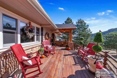 373 Seven Hills Dr, Boulder, CO 80302-9786