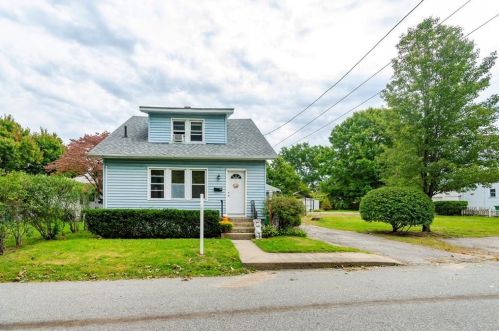 254 Irving Rd, Warwick, RI 02888-1419