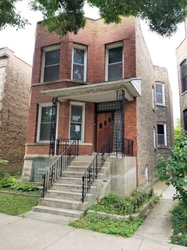 2708 Albany Ave, Chicago, IL 60647-1502