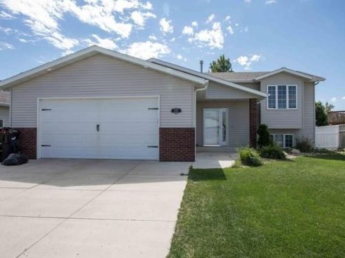 2225 Lacorte Loop, Bismarck, ND 58503-8837