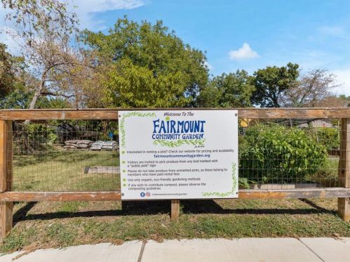 2237 6 Ave, Fort Worth TX  76110-1807 exterior