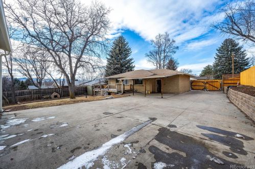 4070 Dartmouth Ave, Denver CO  80222-6861 exterior