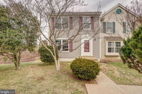 6604 Brave Ct, Haymarket, VA 20169-2938