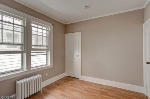 66 Van Ness Ter, Maplewood NJ 07040-3343 exterior