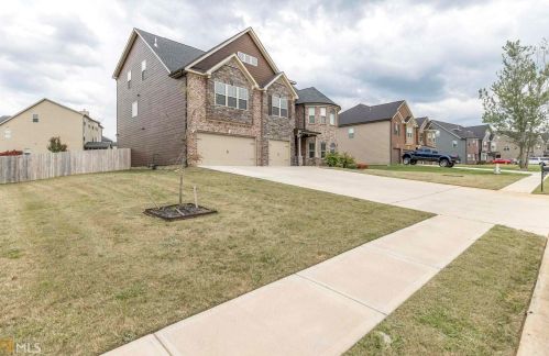 602 Shoshone Cir, Kathleen, GA 31047-5314