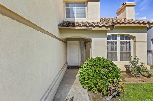 9155 Shaddock Cir, Riverside CA  92508-6454 exterior