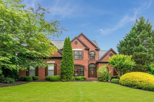 5123 Enniskillen Ct, Suwanee, GA 30024-7545