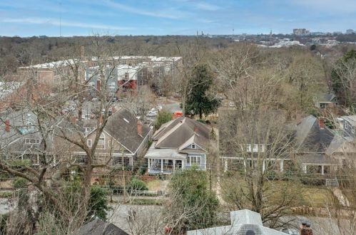 1093 Colquitt Ave, Atlanta GA  30307-1921 exterior