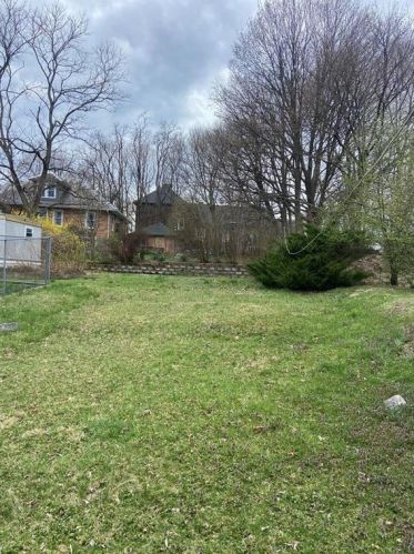 308 Garibaldi Ave, Bangor PA  18013-1353 exterior