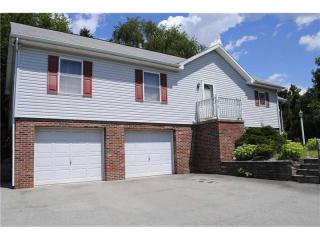 814 Pepin Ln, Greensburg, PA 15601-5897
