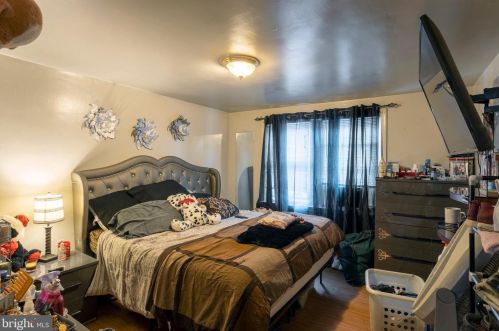 6024 Baltimore Ave, Philadelphia PA  19143-3103 exterior