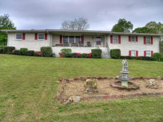 256 Carroll Slough Rd, Euharlee, GA 30145-2509