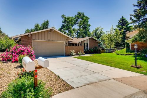 6446 Pontiac Ct, Englewood, CO 80111-4622
